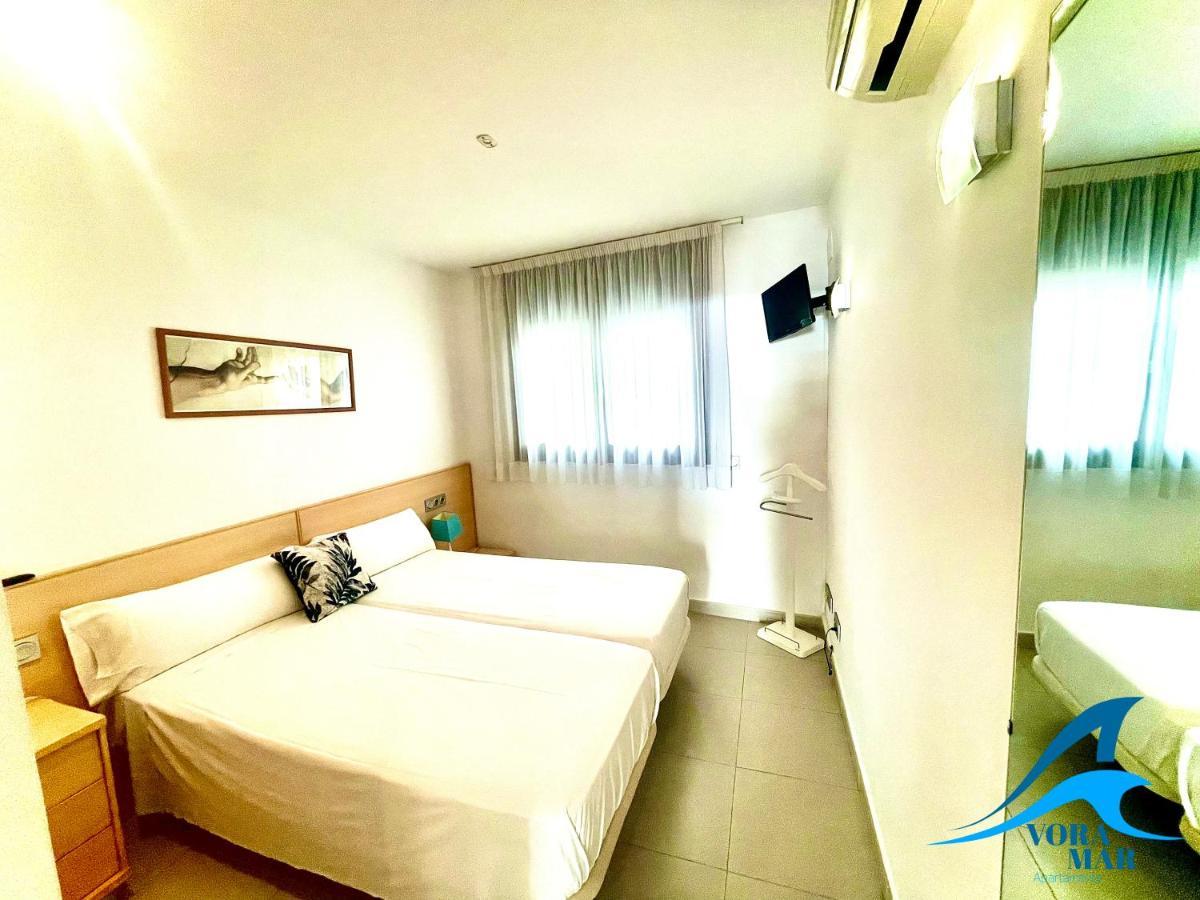 Apartaments Voramar 2 Cambrils Exteriör bild