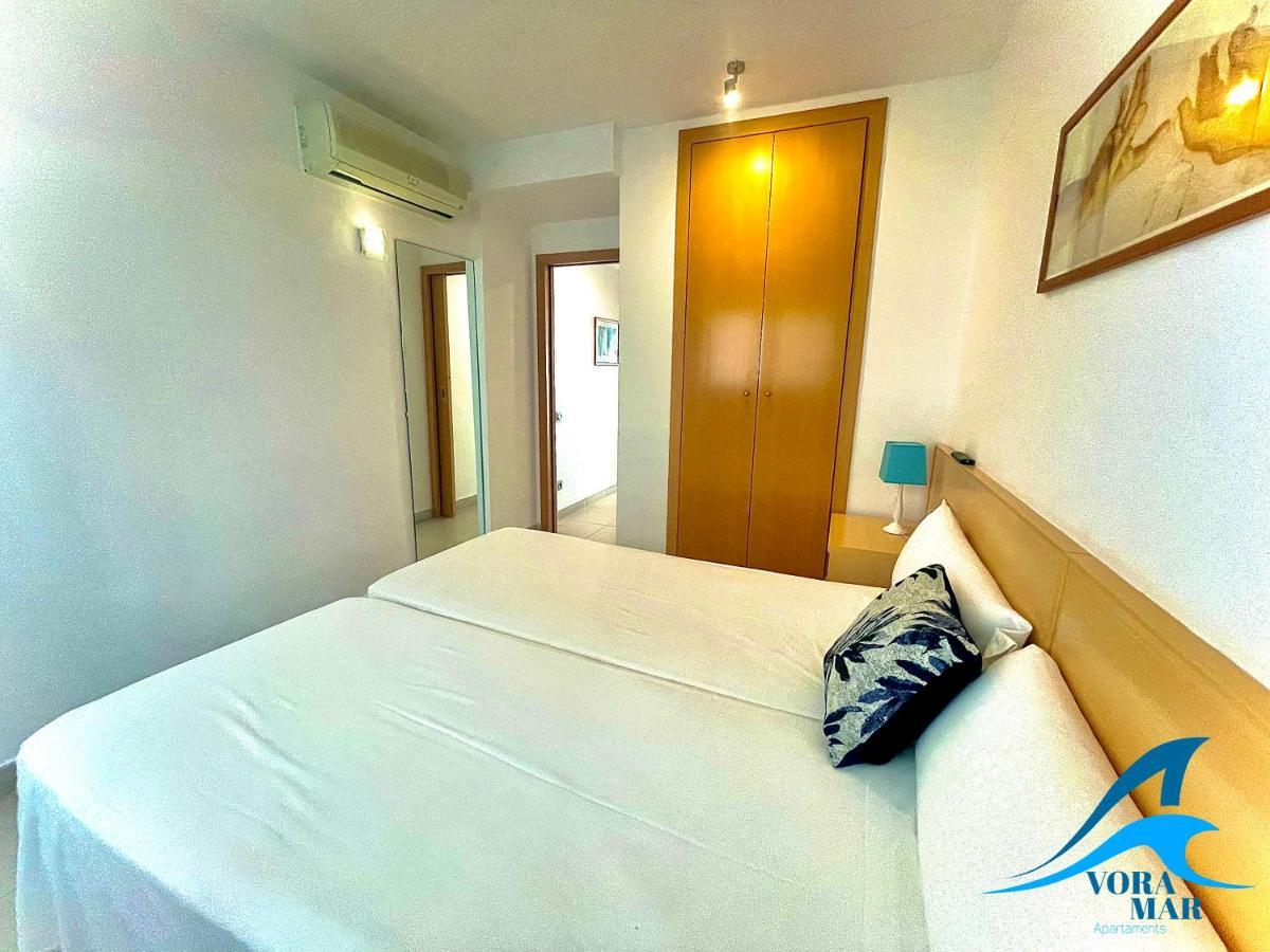 Apartaments Voramar 2 Cambrils Exteriör bild